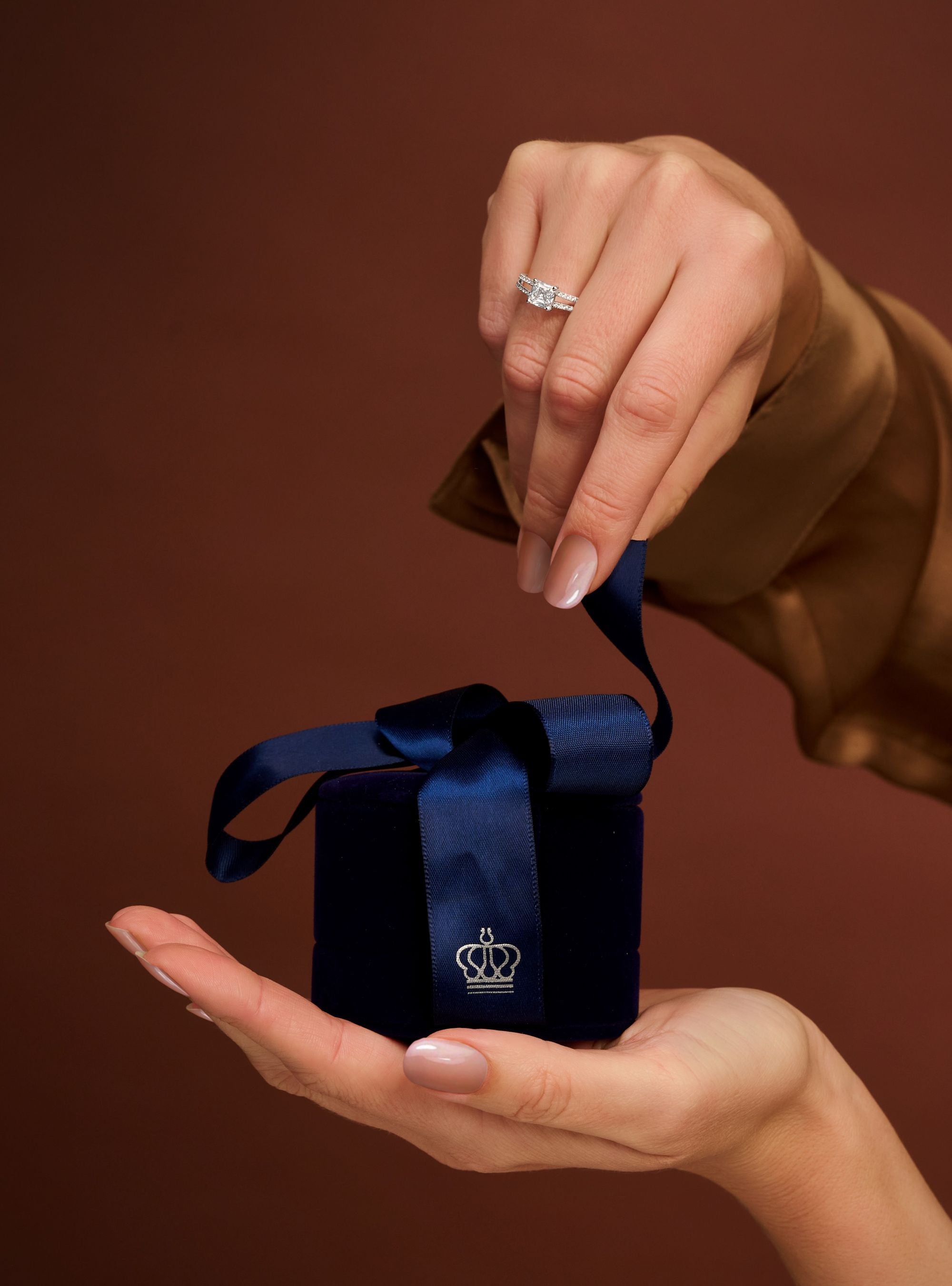 (Royal Asscher Cut)