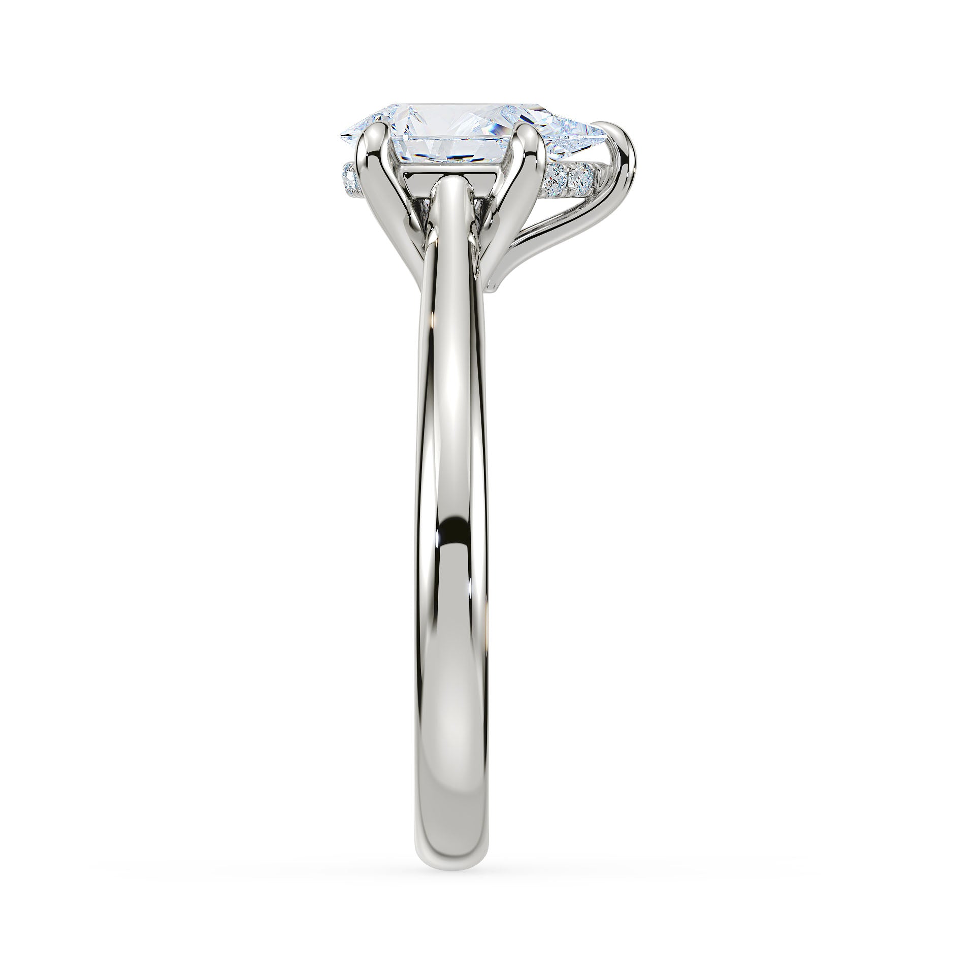 (Royal Asscher Pear)