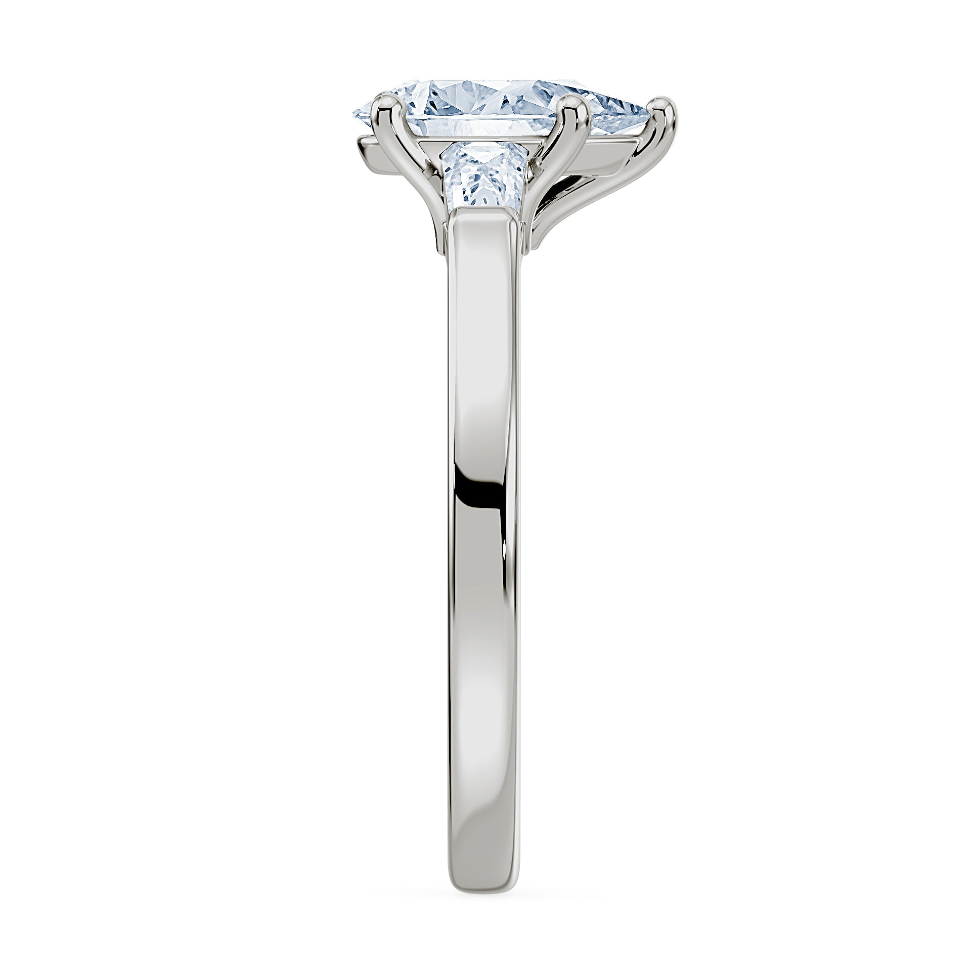 (Royal Asscher Pear)