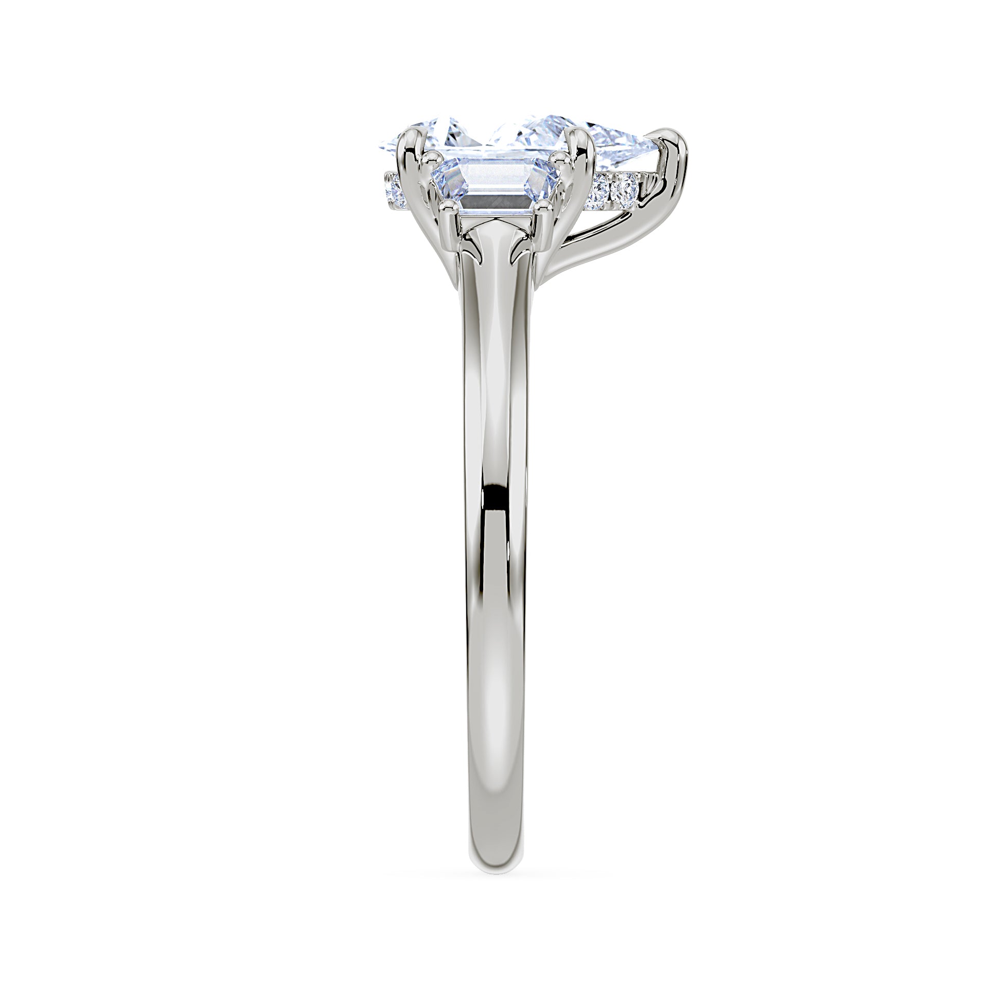 (Royal Asscher Pear)