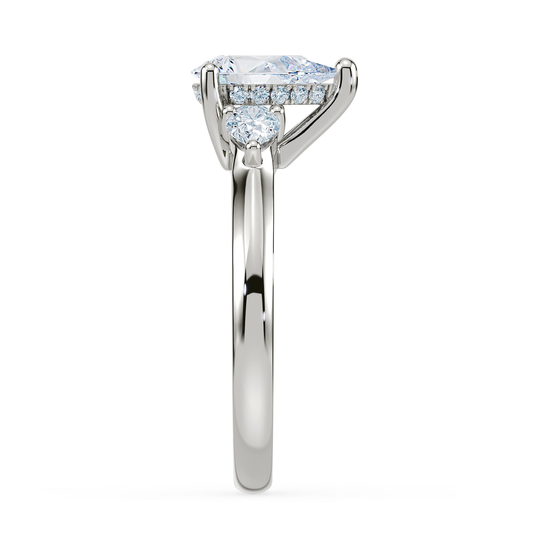 (Royal Asscher Pear)