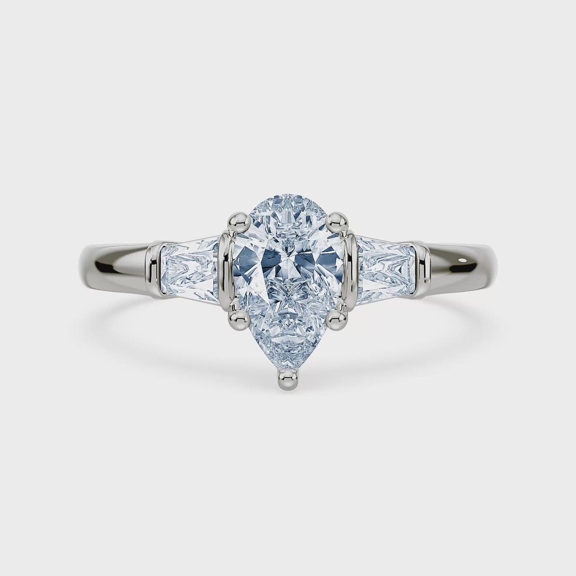 (Royal Asscher Pear - Video)