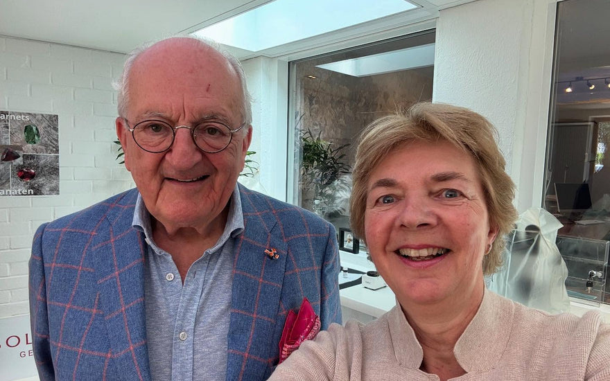Edward Asscher with gemologist Leone Langeslag 