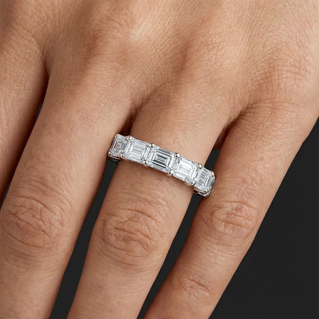 (Royal Asscher Emerald)