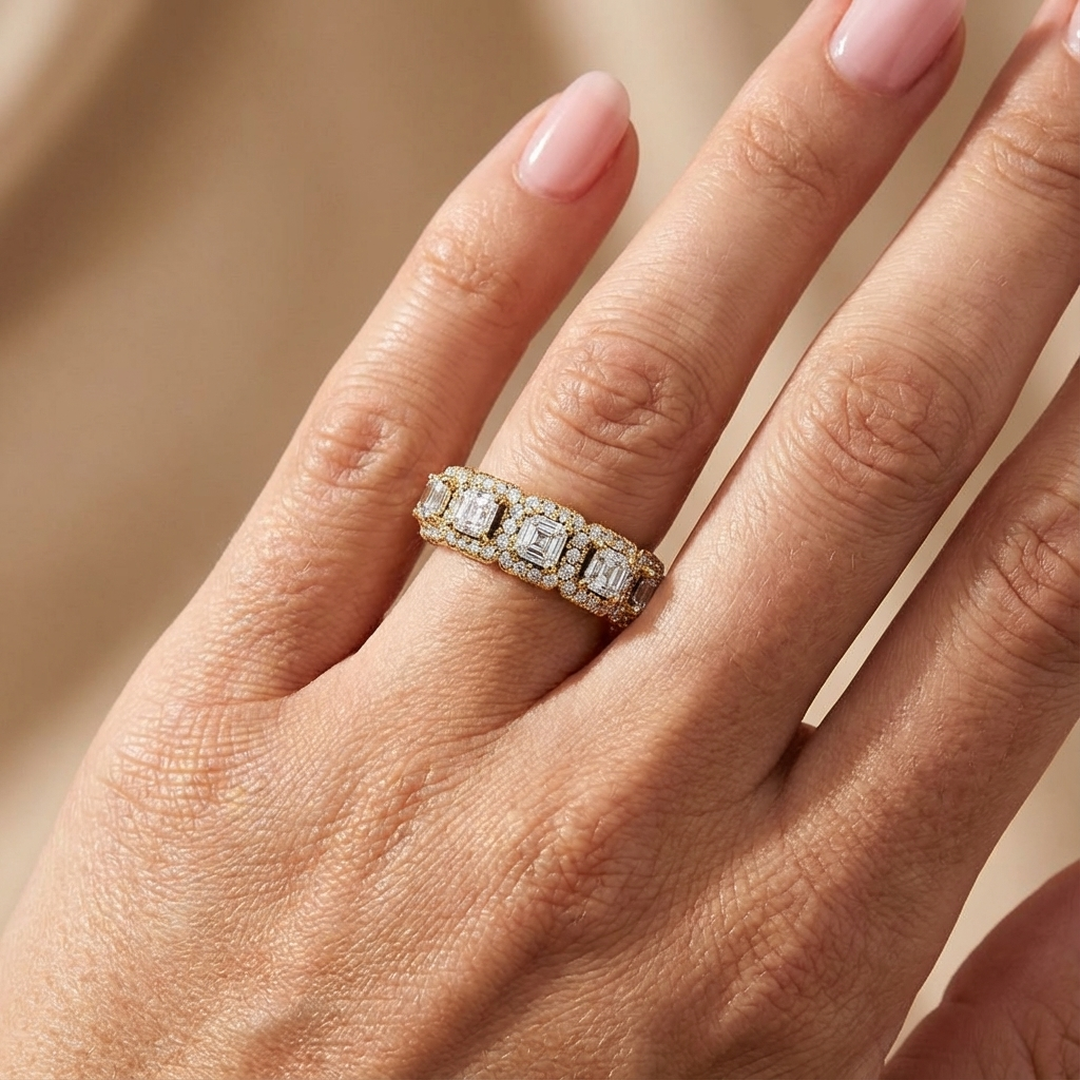 (Royal Asscher Cut - Yellow)