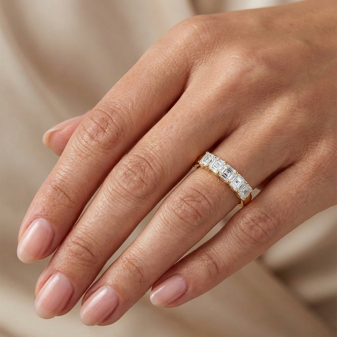 (Royal Asscher Cut - Yellow)