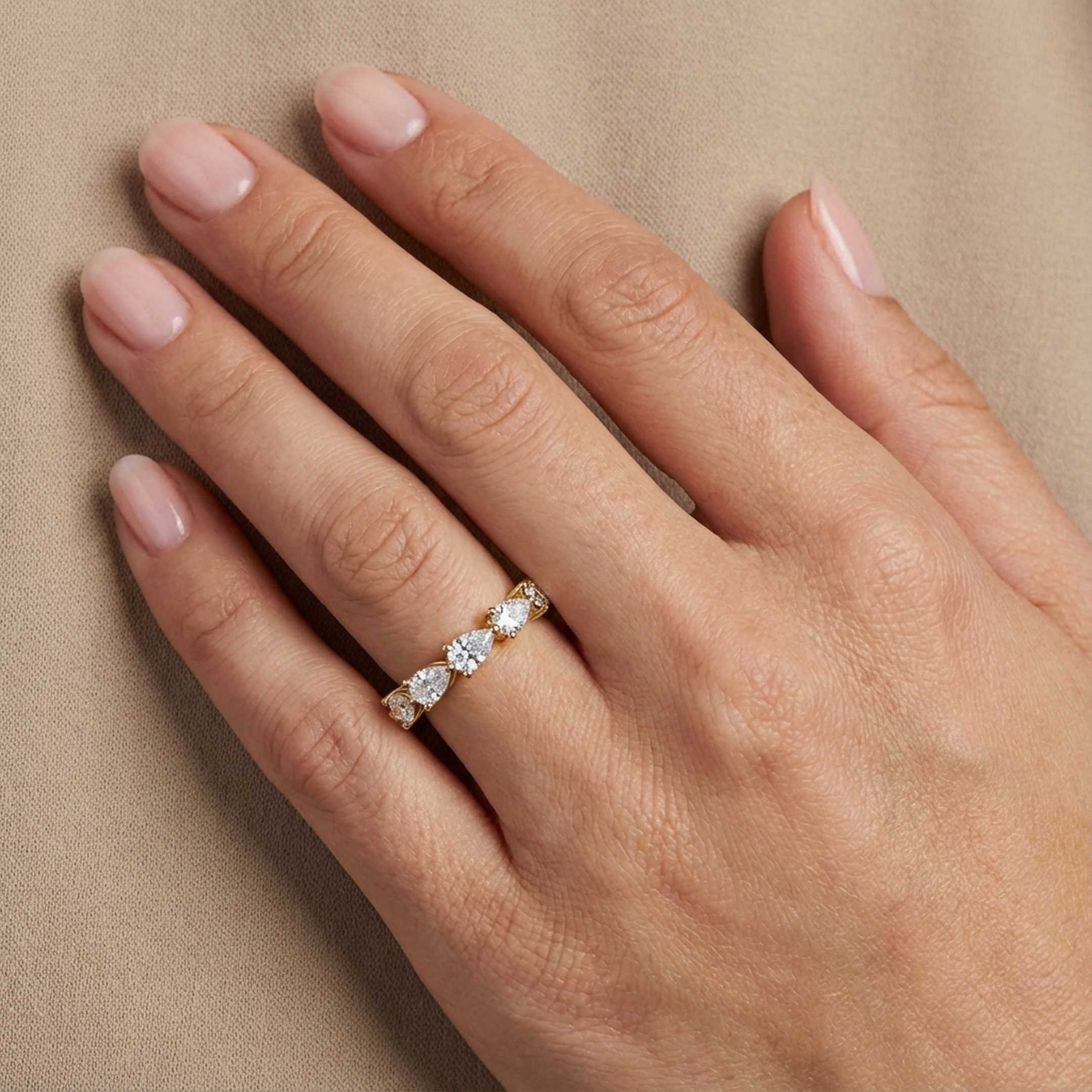 (Royal Asscher Pear - Yellow)