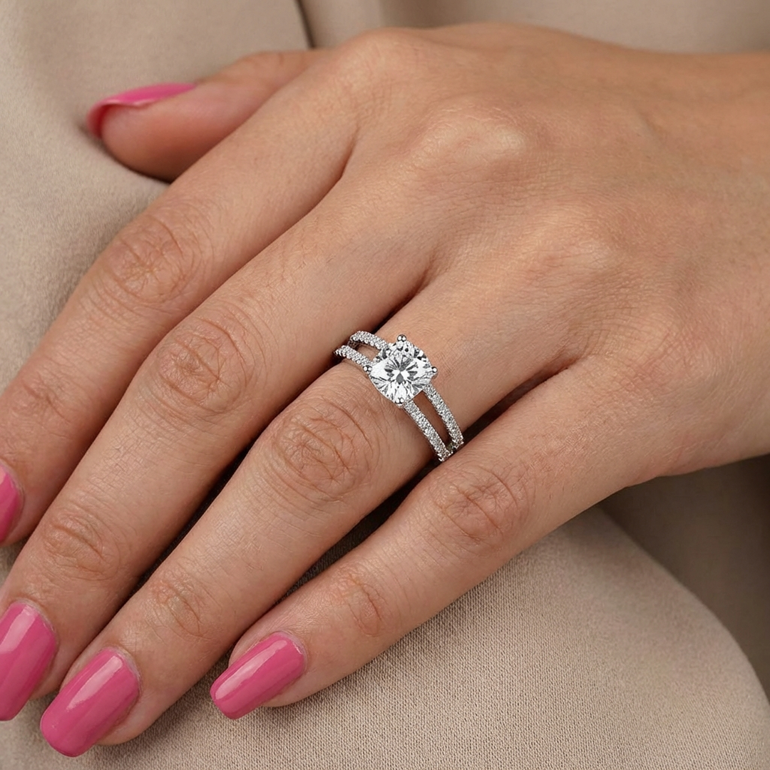 (Royal Asscher Cushion)