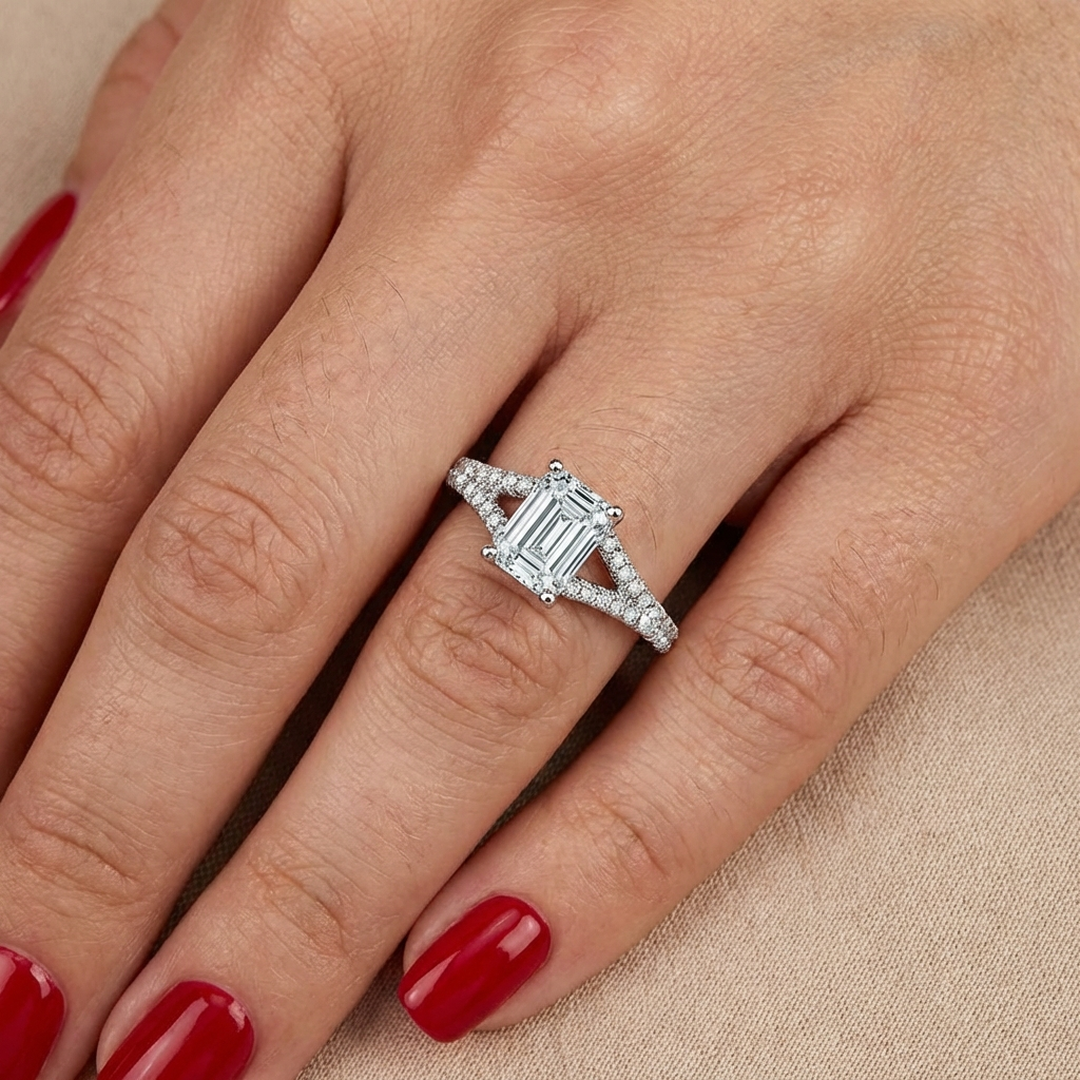 (Royal Asscher Emerald)