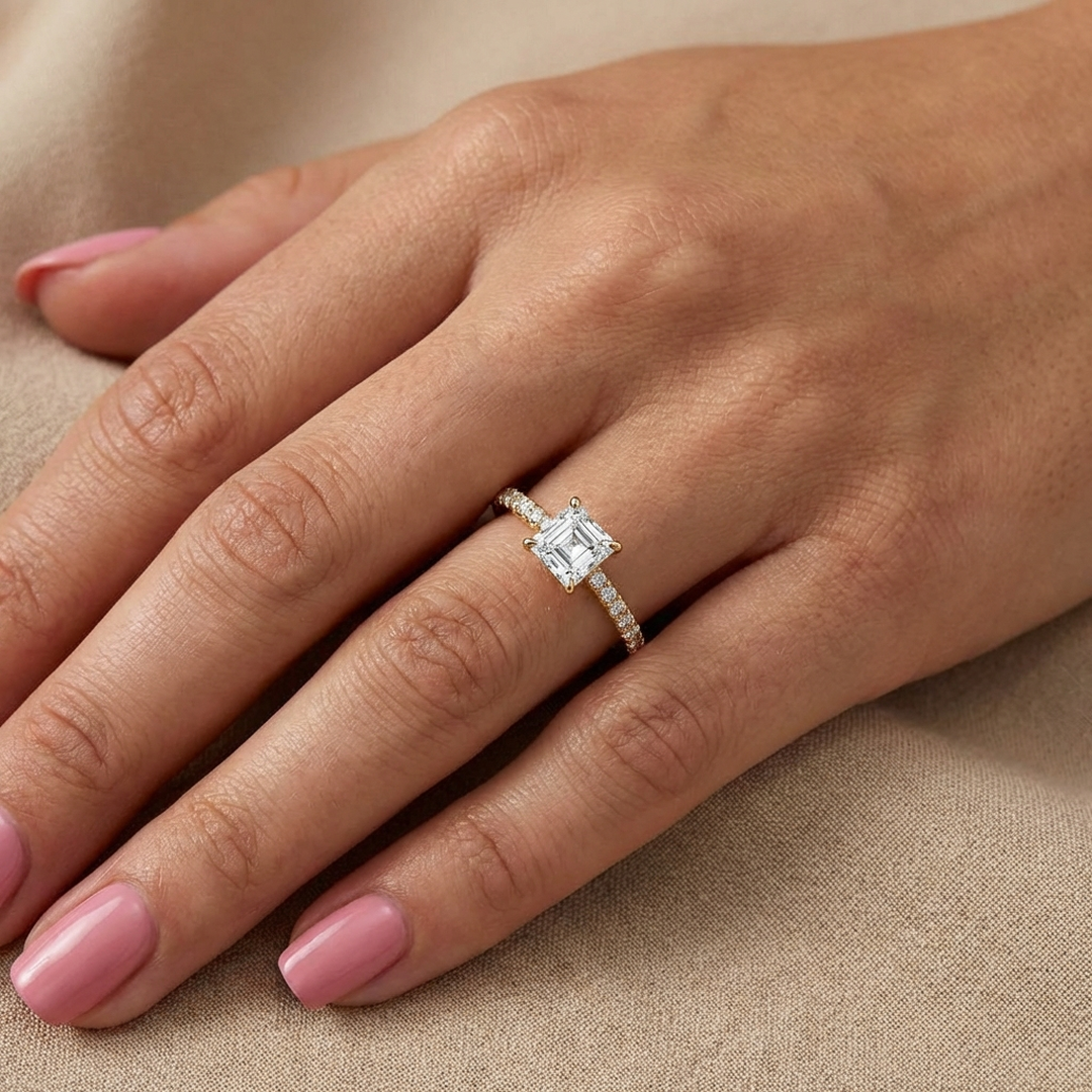 (Royal Asscher Cut - Yellow)