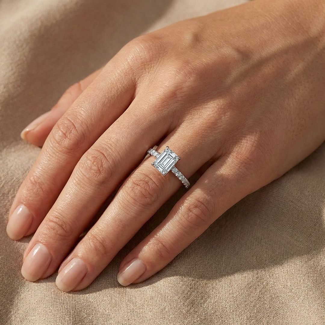 (Royal Asscher Emerald)