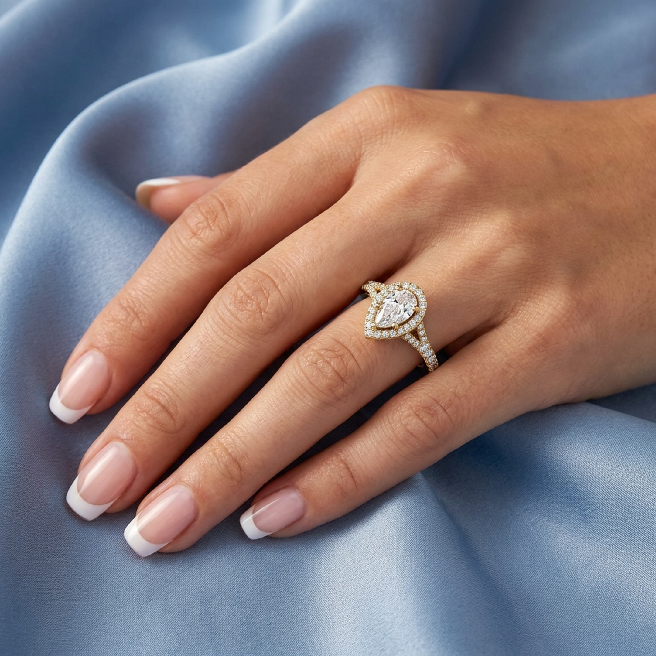 (Royal Asscher Pear - Yellow)