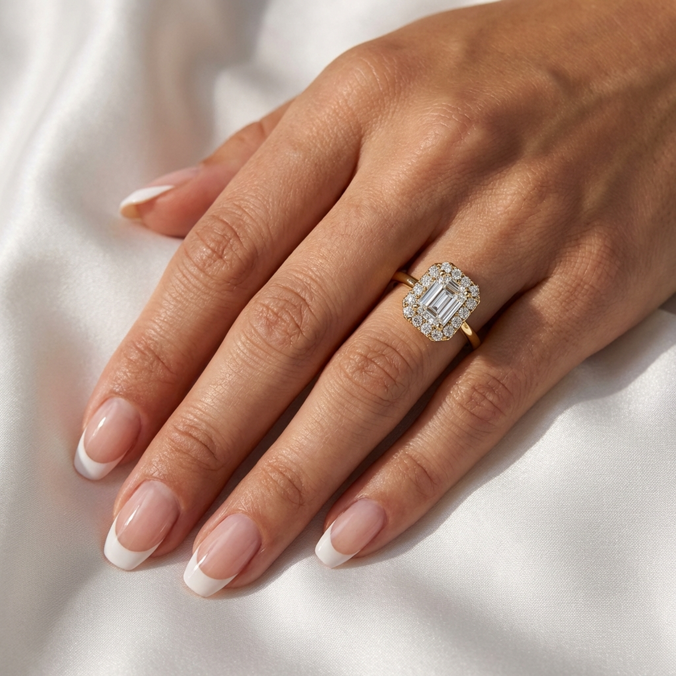 (Royal Asscher Emerald - Yellow)