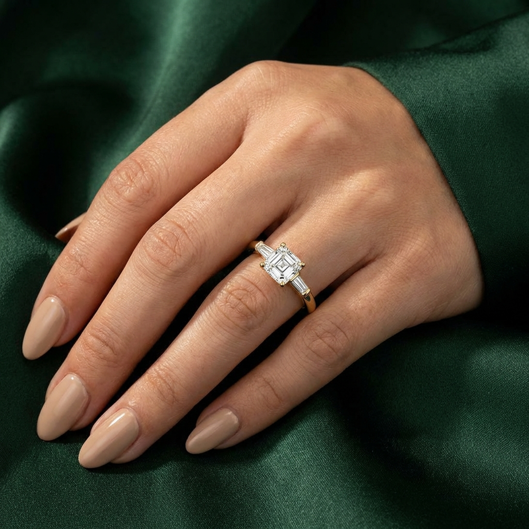 (Royal Asscher Cut - Yellow)