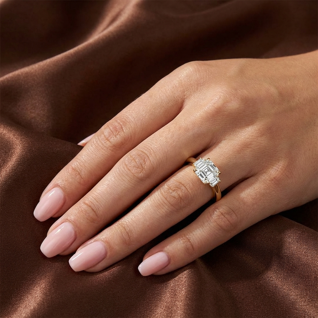 (Royal Asscher Cut - Yellow)