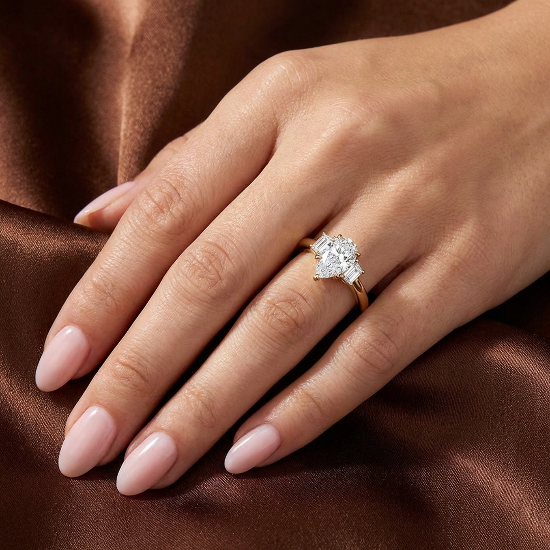 (Royal Asscher Pear - Yellow)