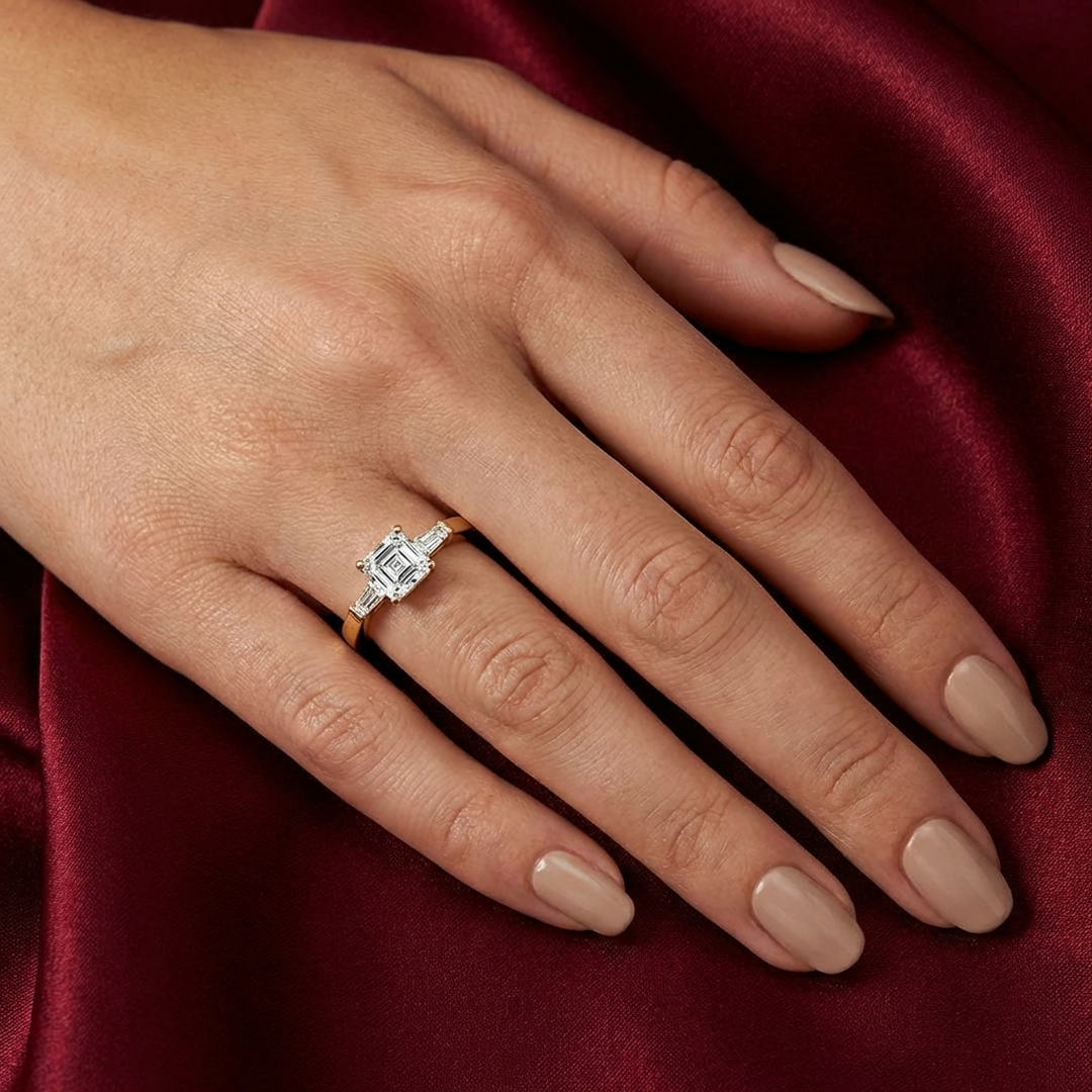 (Royal Asscher Cut - Yellow)