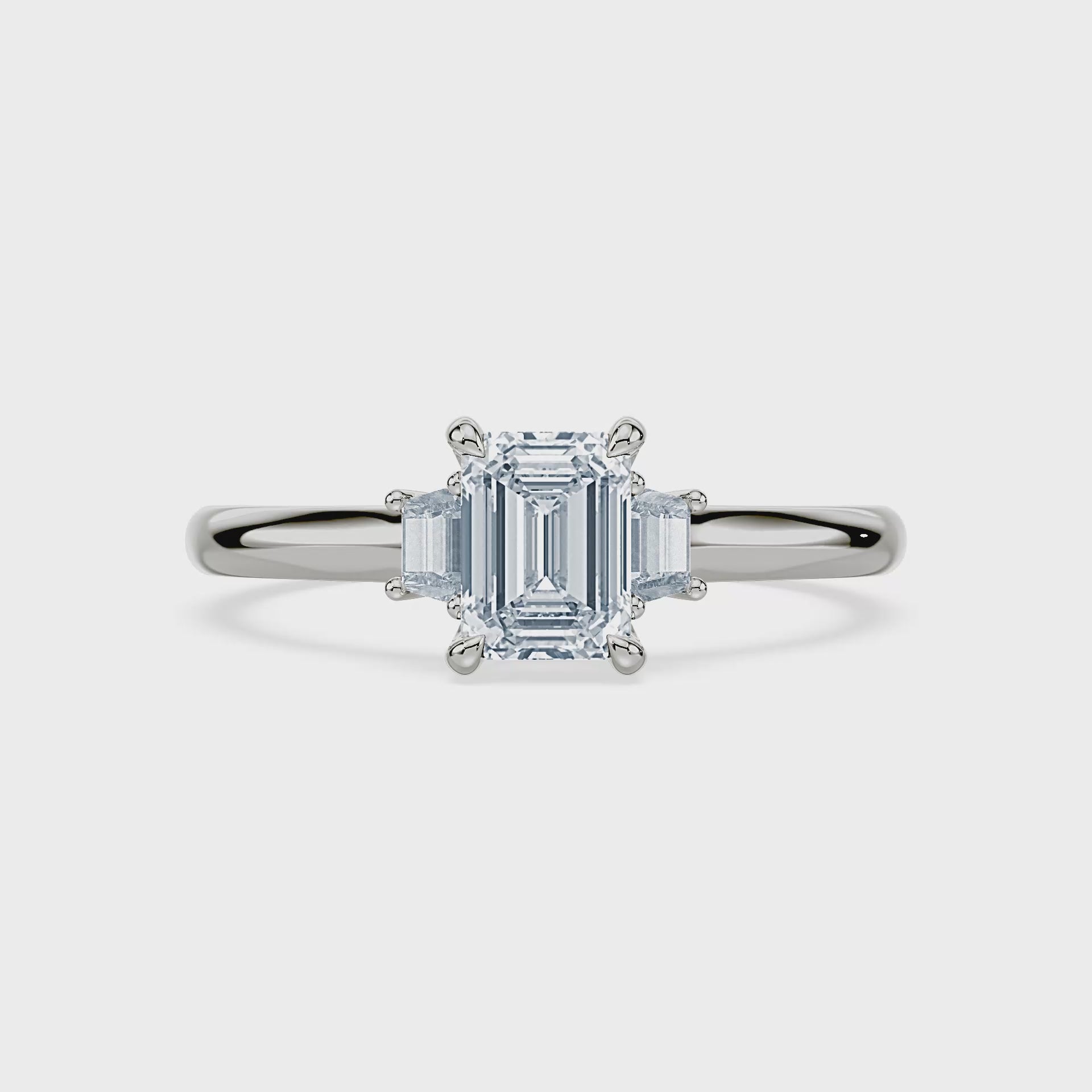 (Royal Asscher Emerald - Video)