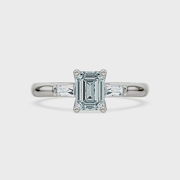 (Royal Asscher Emerald - Video)