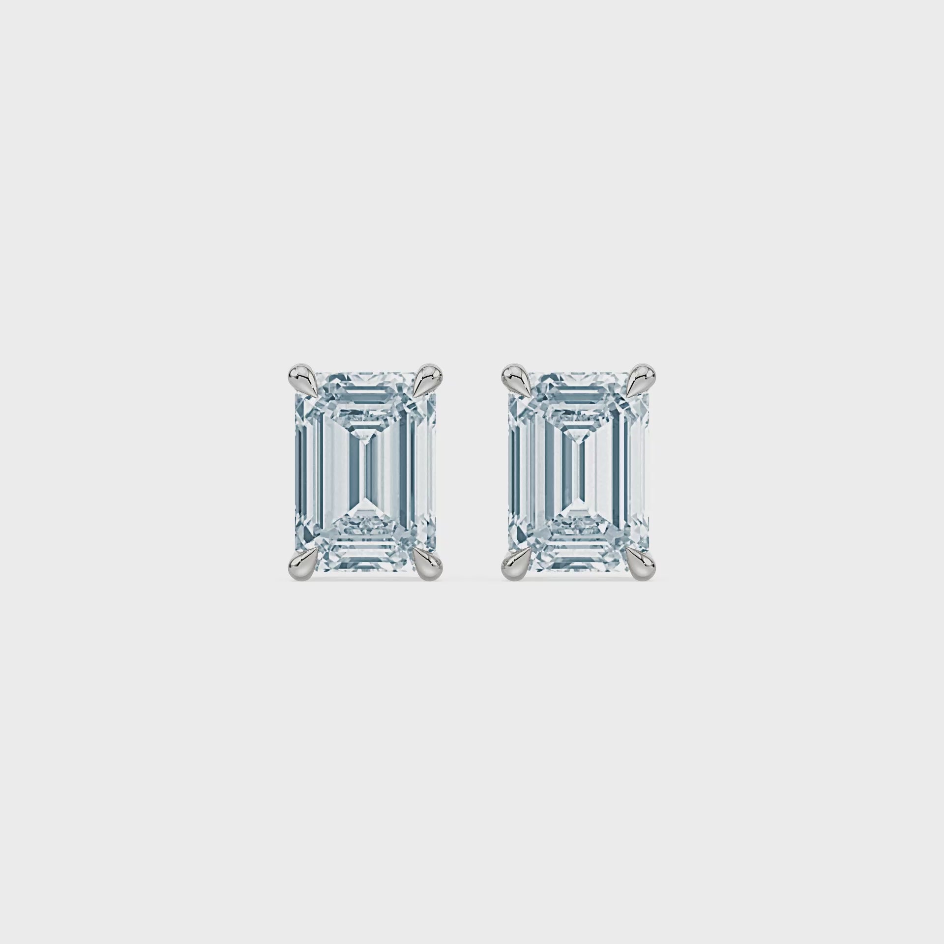 (Royal Asscher Emerald - Video)